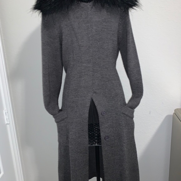 cardigan - Picture 4 of 10